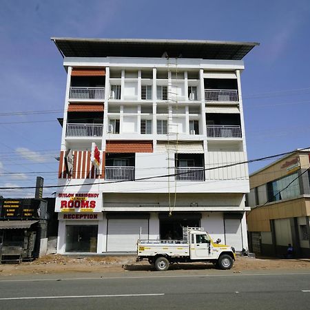 Quilon Residency Kundara Hotel Perumanseri Exterior photo