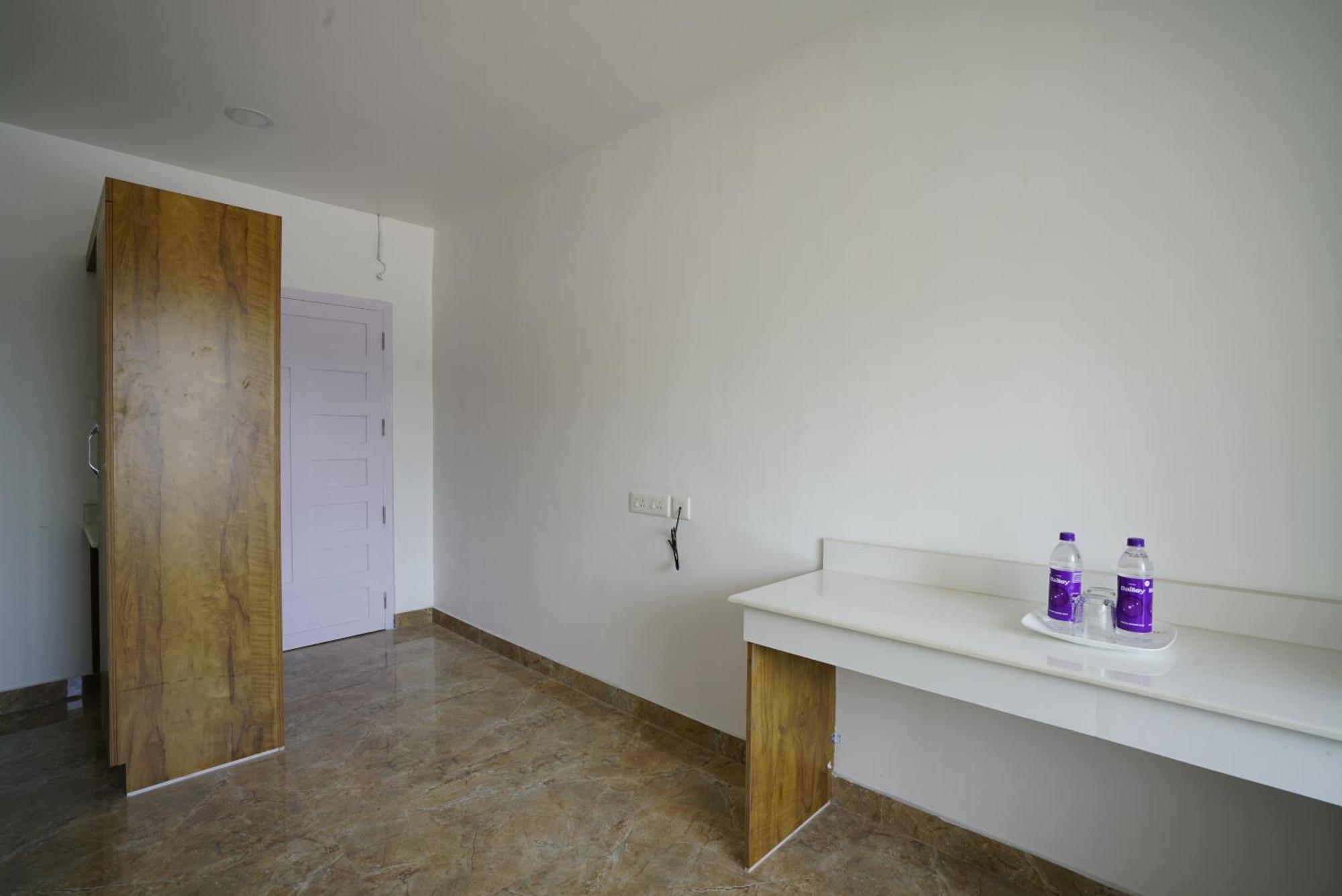 Quilon Residency Kundara Hotel Perumanseri Exterior photo